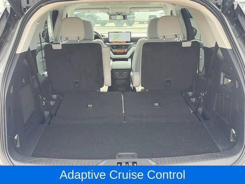 Used 2026 Ford Explorer Platinum w/ LUX Leather Package AWD/4WD image 8