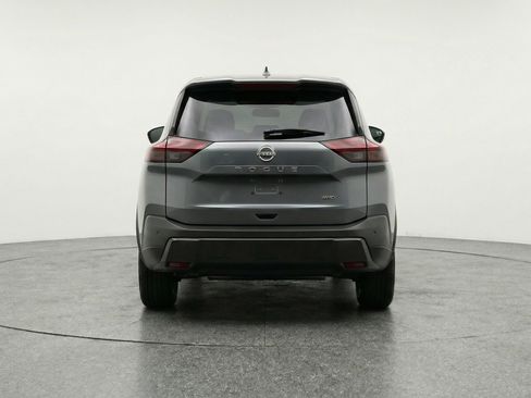 Used 2025 Nissan Rogue SV FWD image 7