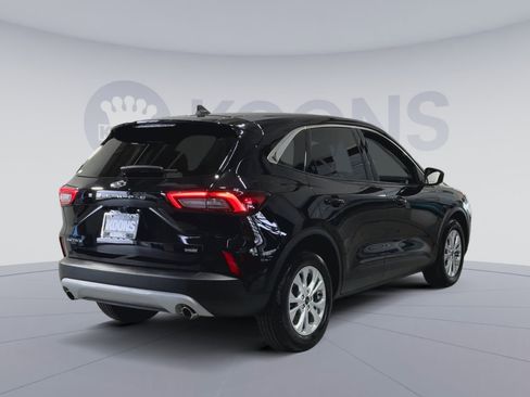 Used 2023 Ford Escape Active image 11