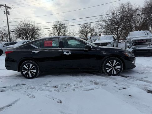 Certified 2021 Nissan Altima 2.5 SL image 4