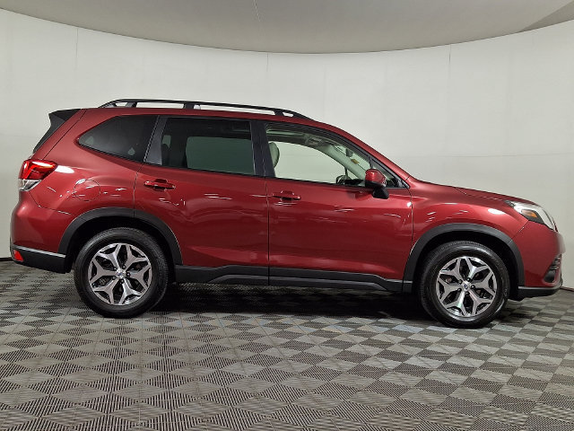 Used 2024 Subaru Forester Premium AWD/4WD image 10