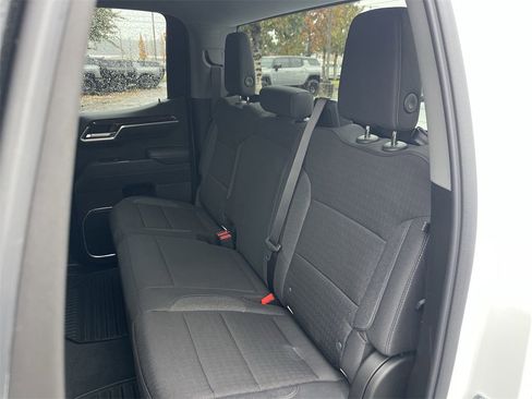 New 2026 GMC Sierra 1500 Elevation image 24