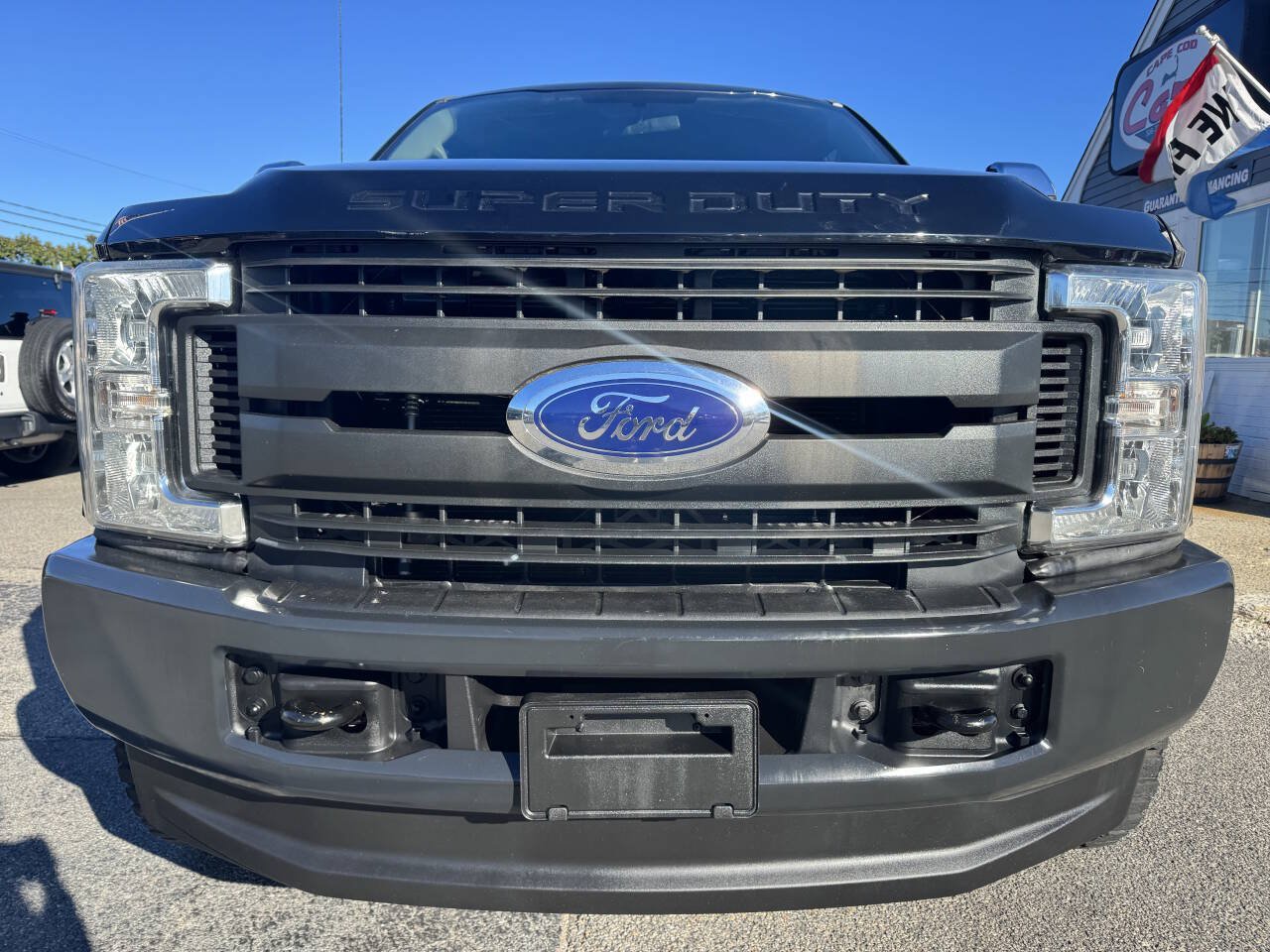 Used 2017 Ford F250 XL w/ Power Equipment Group AWD/4WD image 2