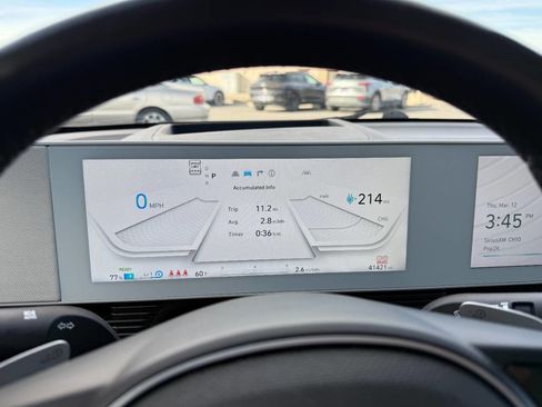 Used 2023 Hyundai Ioniq 5 Limited image 36