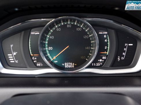 Used 2017 Volvo XC60 T6 Inscription w/ Climate Package image 15