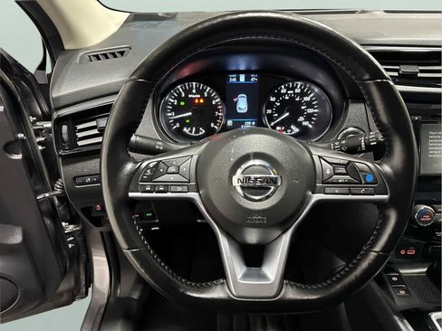 Used 2022 Nissan Rogue Sport SL image 13