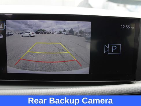 Used 2025 Hyundai Tucson SE AWD/4WD image 3