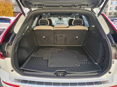 New 2026 Volvo XC60 B5 Plus w/ Protection Package Premier image 16