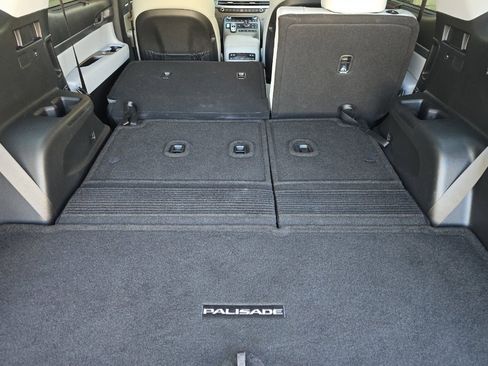 Used 2024 Hyundai Palisade SEL image 18