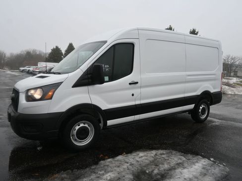 New 2026 Ford Transit 250 148 Medium Roof w/ Load Area Protection Package image 12