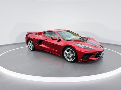 Used 2023 Chevrolet Corvette Stingray Premium Cpe w/ Z51 Performance Package image 2