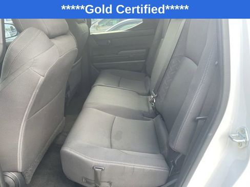 Certified 2024 Toyota Tacoma SR5 AWD/4WD image 29