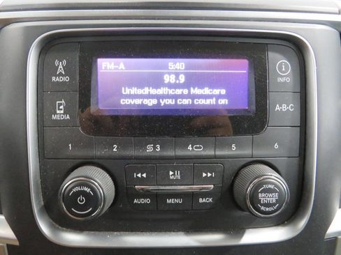 Used 2013 RAM 1500 Classic SLT RWD image 18