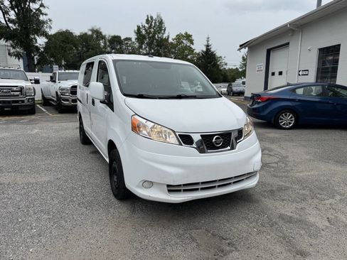 Used 2020 Nissan NV200 SV w/ Back Door Glass Package image 4