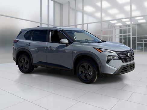 New 2026 Nissan Rogue SV w/ Cold Weather Package FWD image 8