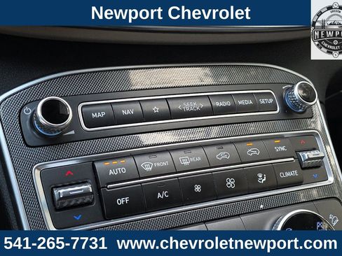 Used 2023 Hyundai Santa Fe SEL image 22