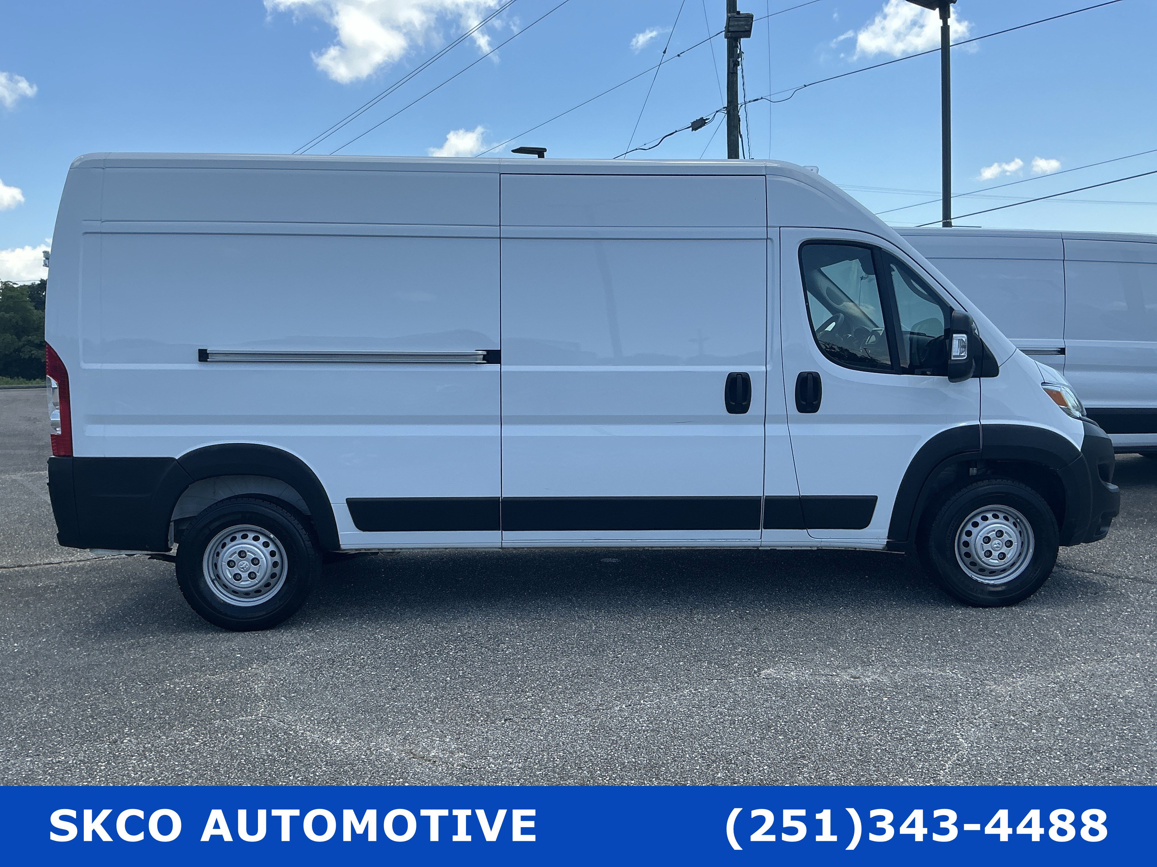 Used 2024 RAM ProMaster 2500 w/ Convenience Group FWD image 6