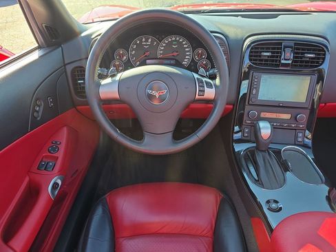 Used 2008 Chevrolet Corvette Coupe w/ Preferred Equipment Group image 6