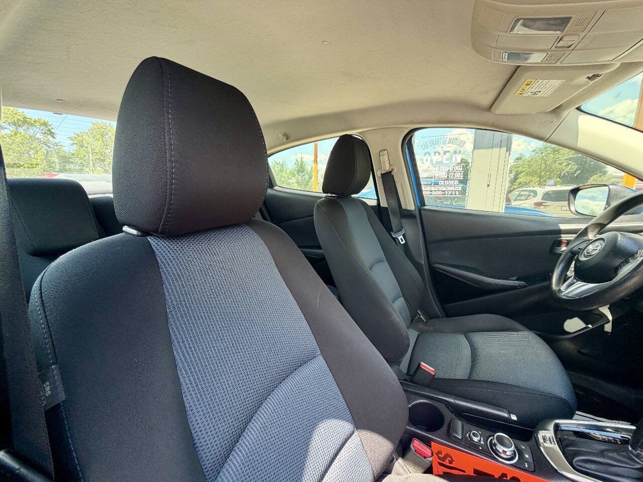 Used 2017 Toyota Yaris iA FWD image 21