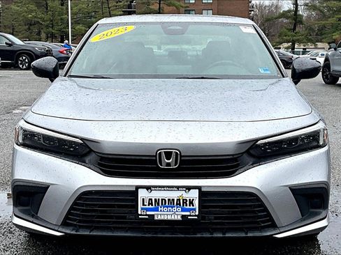 Used 2023 Honda Civic Sport image 3