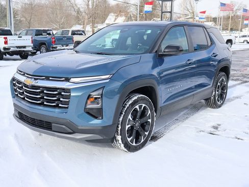 New 2026 Chevrolet Equinox LT w/ Convenience Package II image 24