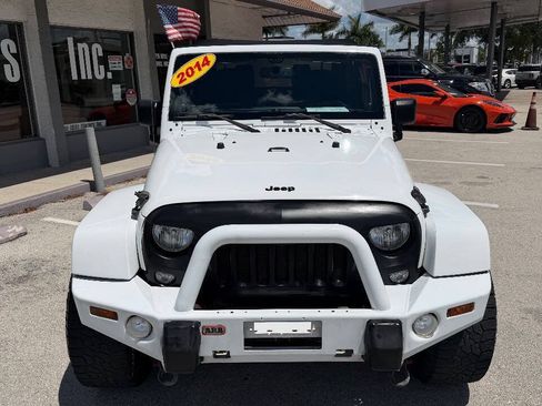 Used 2014 Jeep Wrangler Sahara w/ Connectivity Group AWD/4WD image 2