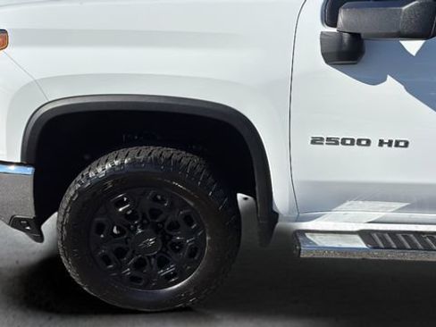 Used 2025 Chevrolet Silverado 2500 LT w/ Convenience Package RWD image 35