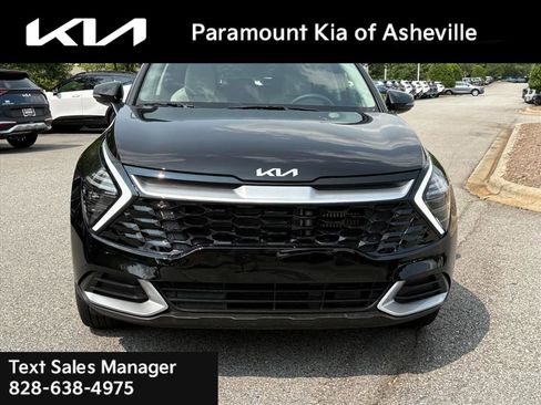 New 2025 Kia Sportage EX image 2