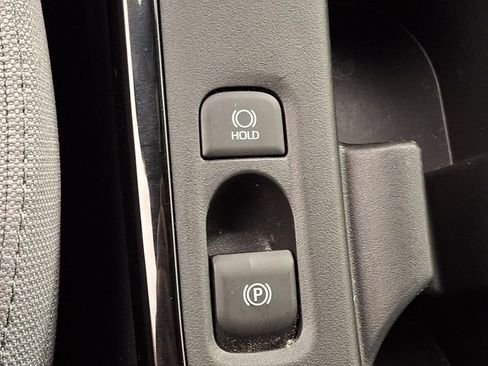 Certified 2025 Toyota Corolla SE FWD image 27