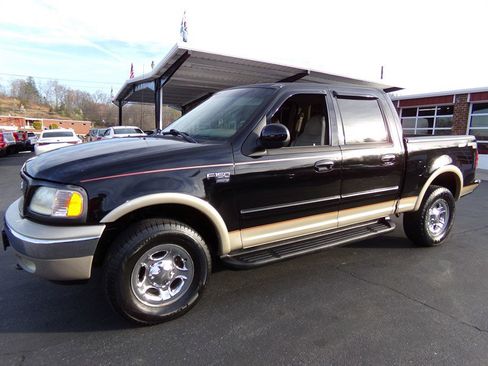 Used 2001 Ford F150 Lariat image 1