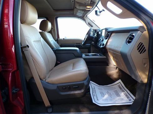 Used 2015 Ford F350 Lariat image 13
