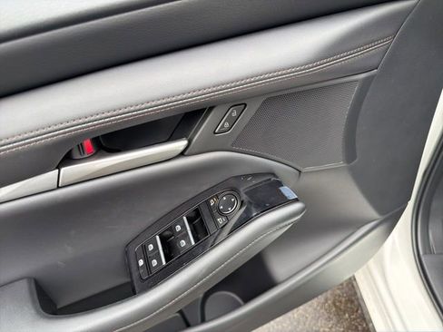 New 2026 MAZDA MAZDA3 2.5 S Sedan w/ Preferred Pkg image 27