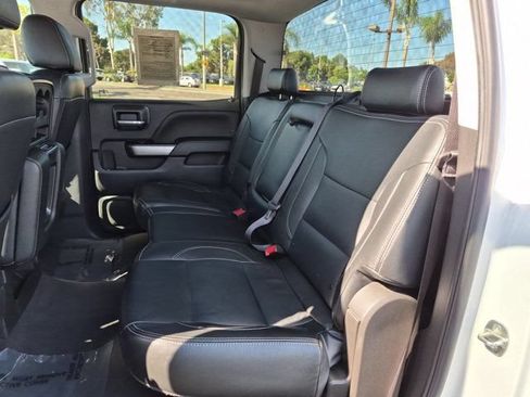 Used 2018 Chevrolet Silverado 1500 LT w/ All Star Edition RWD image 28
