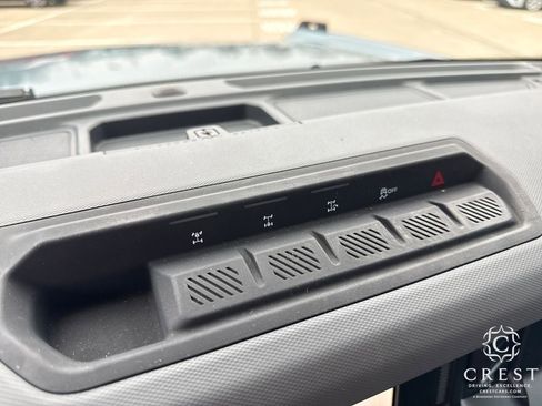 Used 2023 Ford Bronco Black Diamond w/ Sasquatch Package image 23