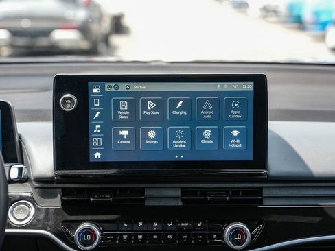 Used 2024 Honda Prologue Touring image 17