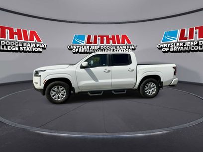 Used 2022 Nissan Frontier SV