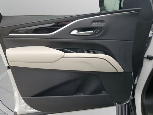 Used 2023 Cadillac Escalade Sport w/ LPO, ONYX Package image 26