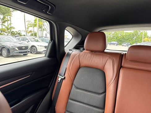 Used 2024 MAZDA CX-5 Carbon Edition image 17