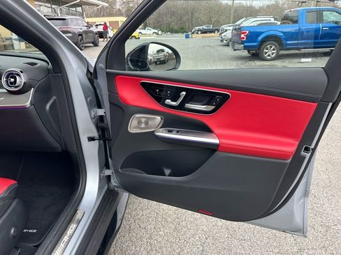 Used 2024 Mercedes-Benz GLC 43 AMG 4MATIC image 20