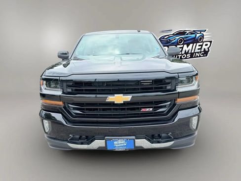 Used 2018 Chevrolet Silverado 1500 LT w/ LPO, Black Pack AWD/4WD image 12