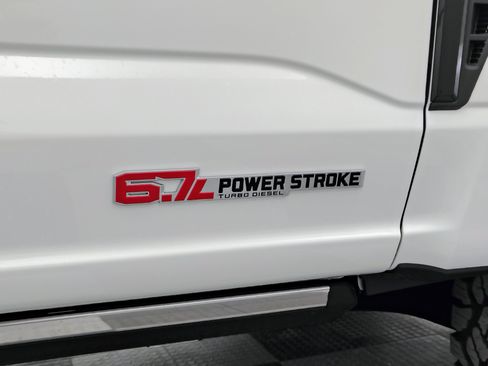 New 2026 Ford F350 Lariat w/ Tremor Off-Road Package AWD/4WD image 14