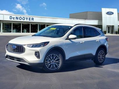 Used 2023 Ford Escape SE