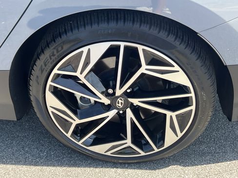 Used 2024 Hyundai Ioniq 6 Limited RWD image 23