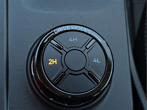 New 2025 Ford Ranger XLT w/ FX4 Off-Road Package image 15