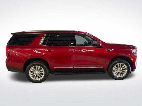 Certified 2023 GMC Yukon SLT w/ Max Trailering Package AWD/4WD image 7