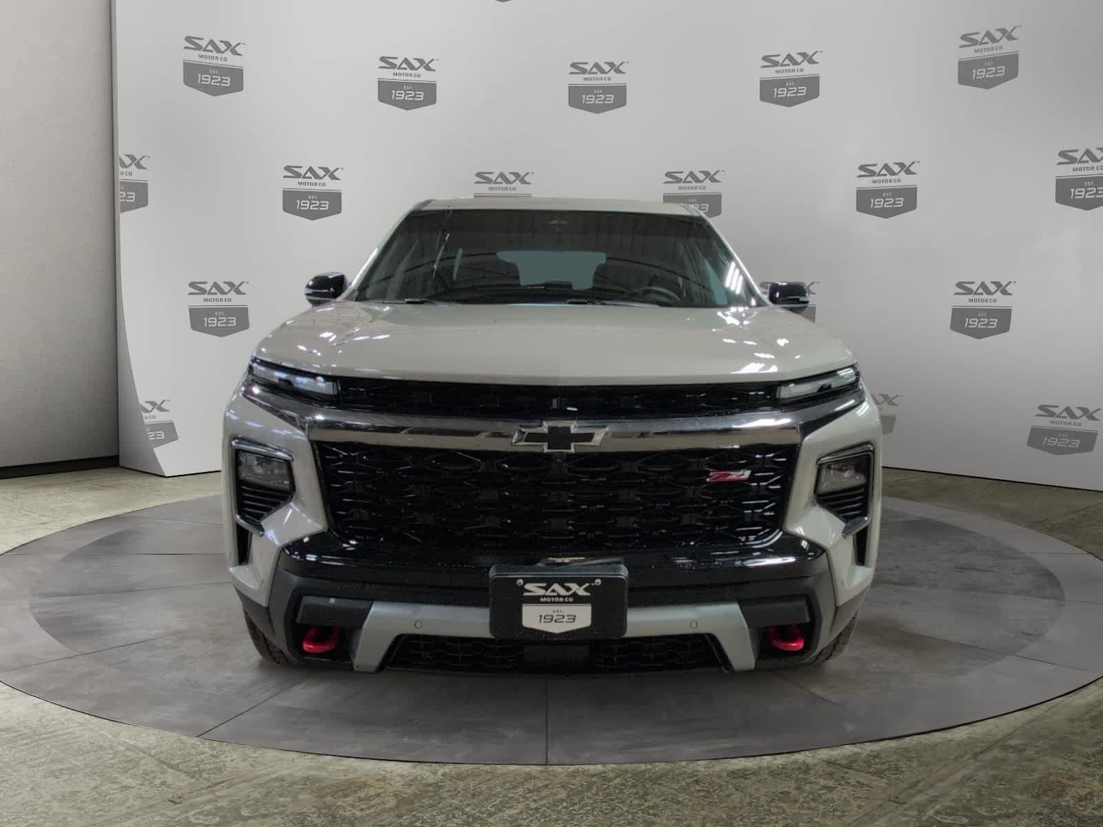 Used 2026 Chevrolet Traverse Z71 w/ Enhanced Driving Package AWD/4WD image 8