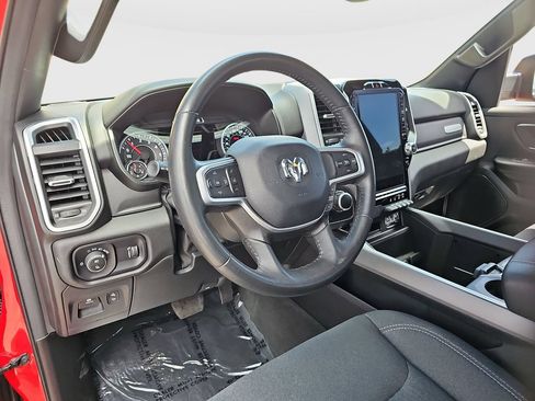 Used 2023 RAM 1500 Big Horn AWD/4WD image 9