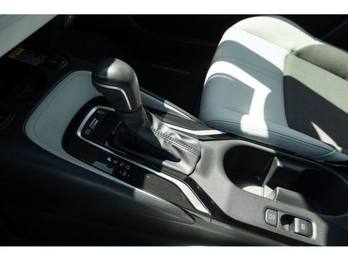 Used 2023 Toyota Corolla XSE FWD image 25