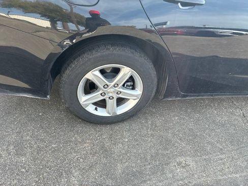 Used 2023 Chevrolet Malibu LT FWD image 6