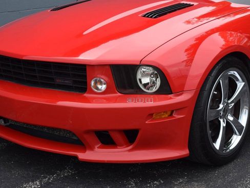 Used 2007 Ford Mustang GT Premium RWD image 4